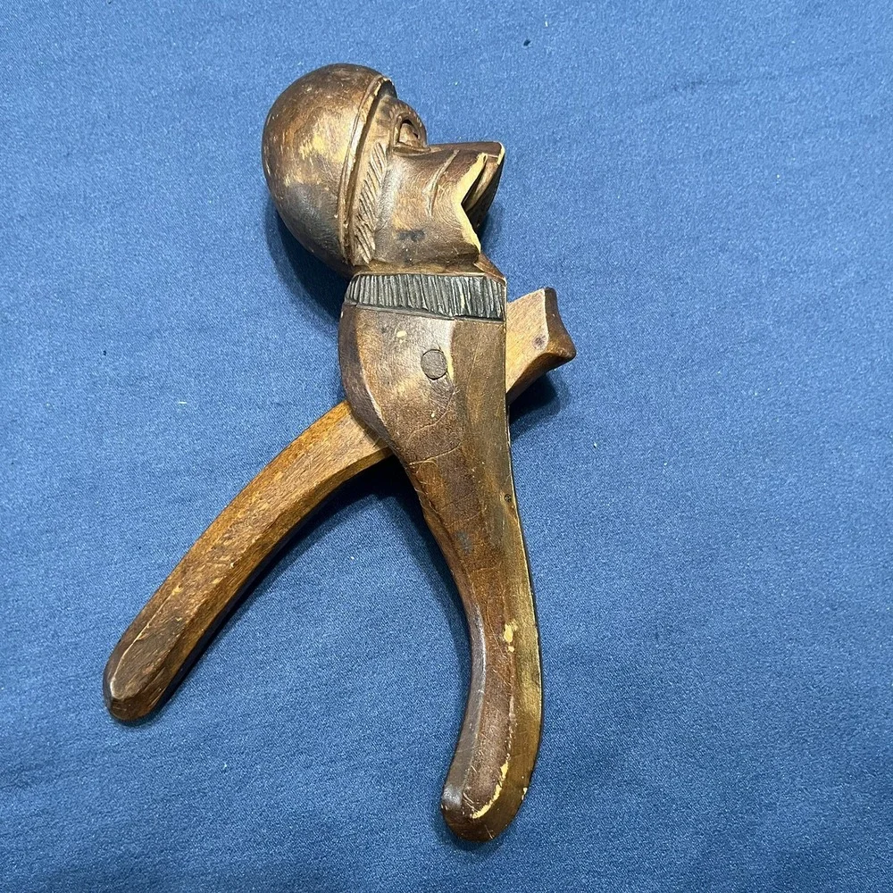 Nutcracker German Black Forest Nutcracker Hand‎ Carved Wood Vintage 9